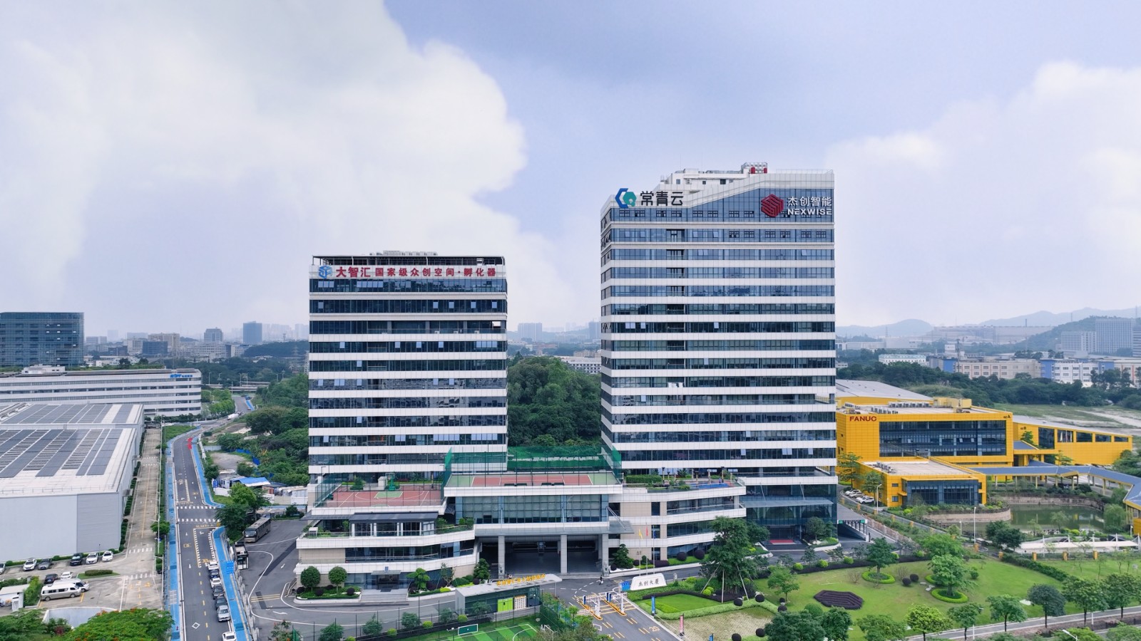 JIUYOU.九游大厦（晴天）