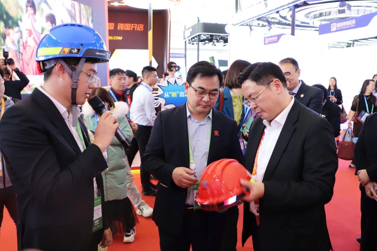 d9b97791af66bb98e7177ecd9cd576b8